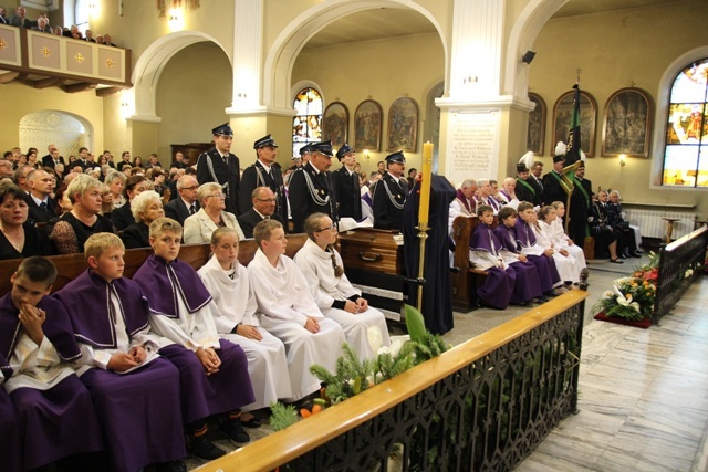 Pogrzeb śp. ks. kan. Bernarda Jarka w Pruchnej