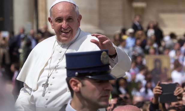 Papież wybiera się do Caserty 