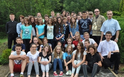 Uczestnicy oazy misyjnej w Czchowie