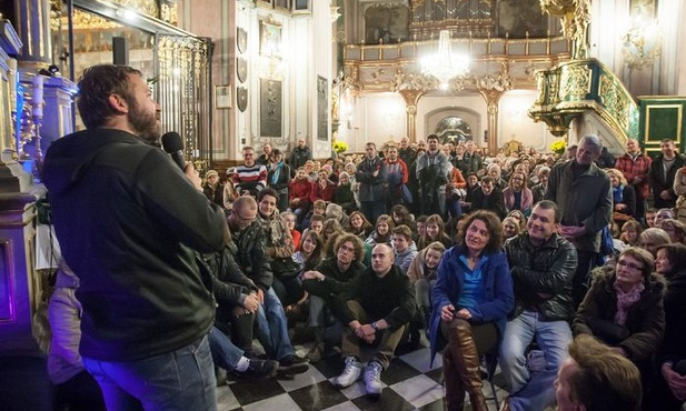 Wyjaśnijcie pojęcie Kościół