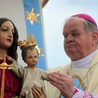  Bp Tadeusz Rakoczy nałożył koronę na głowę Dzieciątka Jezus