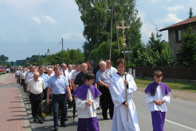 Pogrzeb ks. Klaudiusza Kłaczki