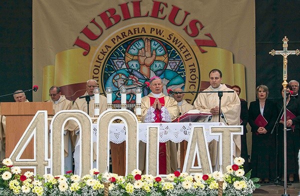 Rocznicowej Eucharystii przewodniczył bp Henryk Tomasik 