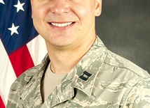 Ks. kapitan Arek Szyda,  kapelan US Air Force