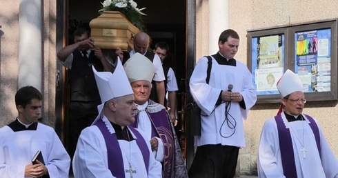 Chciał być blisko ludzi