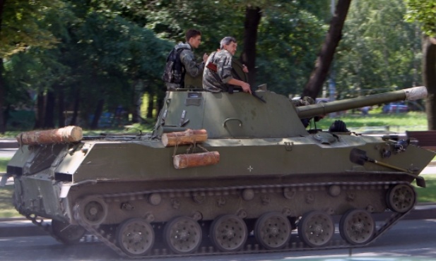 Rosyjscy żołnierze przy granicy z Ukrainą