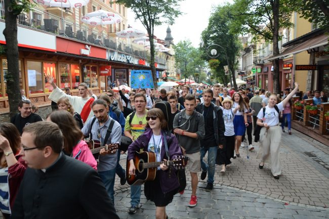 Oazowicze ewangelizowali na Krupówkach