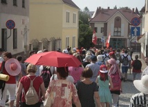 Wyszli na końcu, wejdą pierwsi