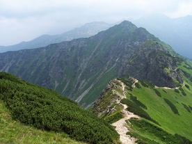 Tatry: Spadła 300 m, nic się jej nie stało