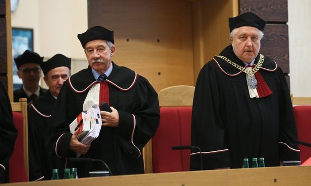 O 11.30 wyrok TK ws. zasad inwigilacji