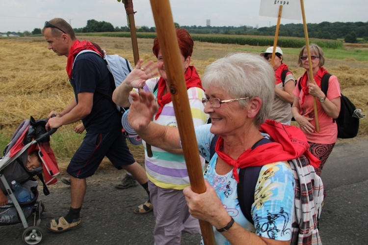 69. Pielgrzymka Rybnicka - dzień 1. - za Książenicami