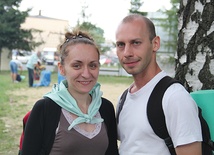  Kasia i Łukasz jeszcze przed ślubem,  w drugim dniu marszu na Jasną Górę
