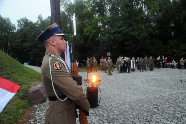 Apel Pamięci pod Kopcem Piłsudskiego