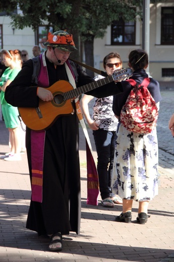 Msza św. w katedrze i wymarsz pielgrzymów