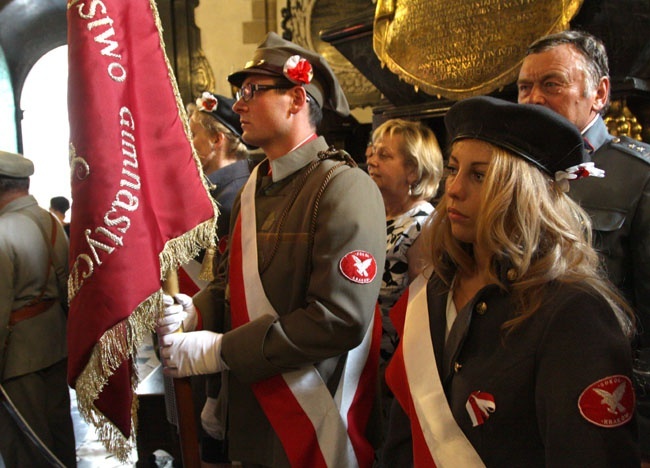 Msza św. w katedrze w stulecie wymarszu I Kompanii Kadrowej. Cz. I