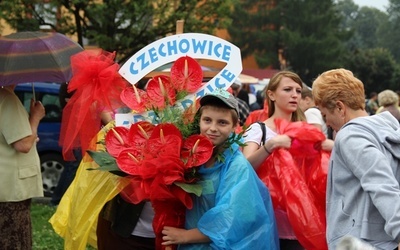 Za krzyżem z Czechowic-Dziedzic na Jasną Górę podąża w tym roku ponad 260 pieszych pielgrzymów