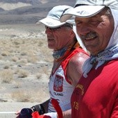 Na trasie Badwater Ultramarathon