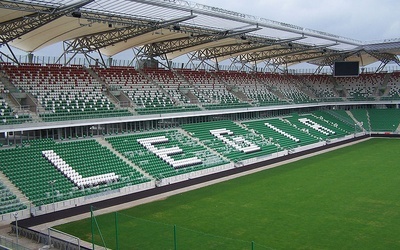 Ekstraklasa - popis Legii, PGE GKS liderem