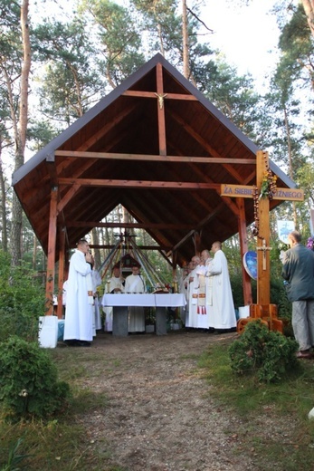 Msza św. polowa w Małczu