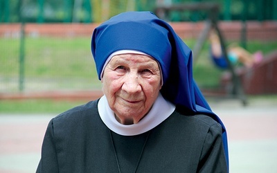  Siostra Faustyna obchodzi jubileusz 65-lecia w zgromadzeniu