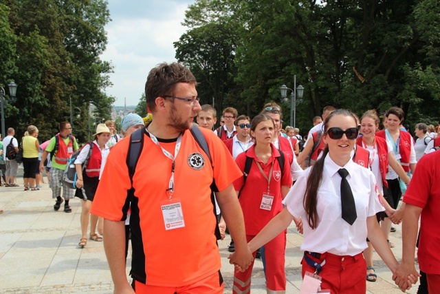 Powitanie pielgrzymów 9 grup hałcnowskich