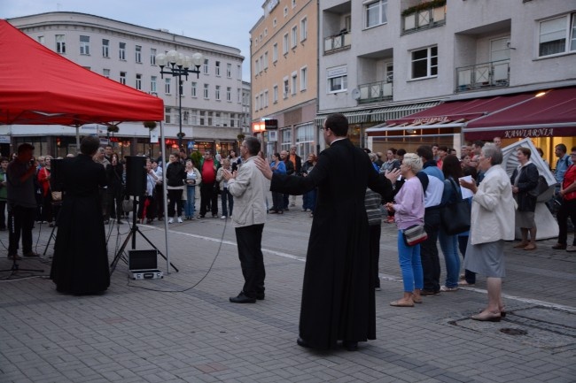 Wieczór Uwielbienia na Krakowskiej