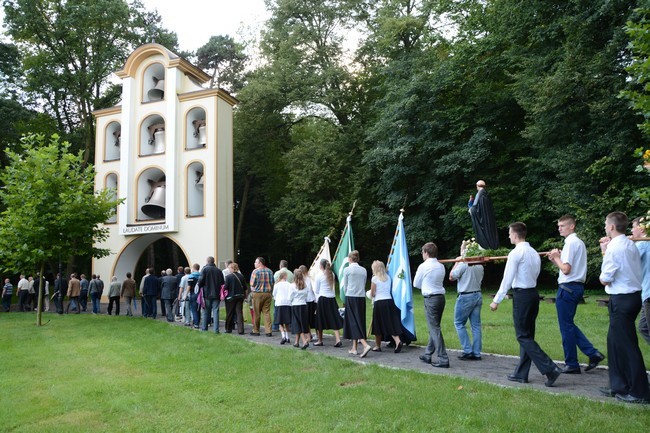 Niedziela jest Boża i nasza