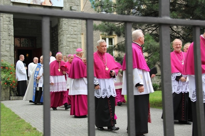 Pielgrzymka kobiet do Piekar - początek uroczystości