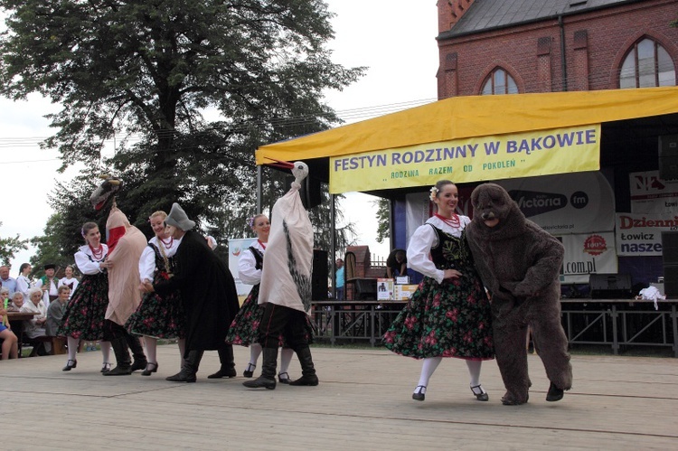 XII Festyn Rodzinny w Bąkowie