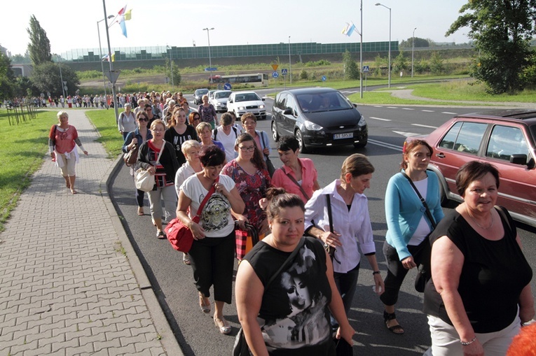 Pielgrzymka kobiet do Piekar - przed Mszą św.
