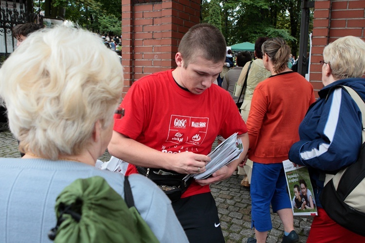 Pielgrzymka kobiet do Piekar - przed Mszą św.