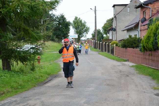 W Starej Kuźni obiad w deszczu