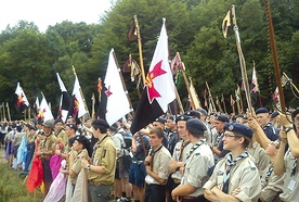 Wśród ponad 1700 skautów z Polski w „Eurojamie” uczestniczyła także 80-osobowa grupa zawiszaków ze Skierniewic, Rawy Mazowieckiej i Łowicza