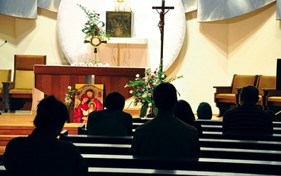  W tym roku w koszalińskim seminarium odbyły się dwa turnusy takich rekolekcji. Wzięło w nich udział ponad 30 rodzin z diecezji i całej Polski