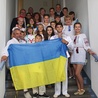  Młodzi Ukraińcy podczas wizyty w kołobrzeskim ratuszu