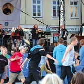  Festiwal muzyczny był prawdziwie radosnym graniem…