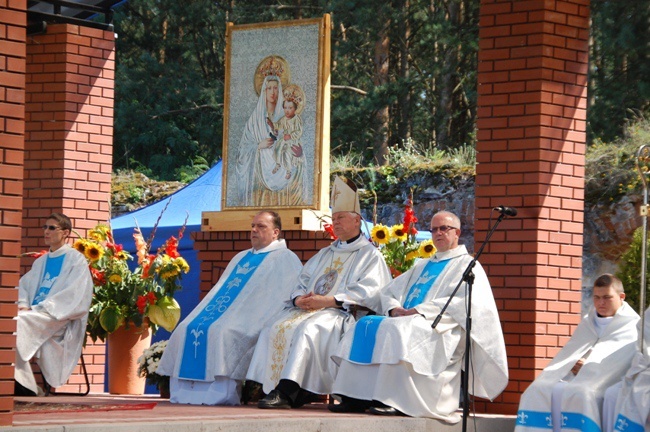 Chorzy w wysokolskim sanktuarium 