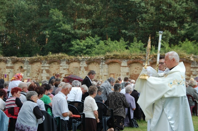 Chorzy w wysokolskim sanktuarium 