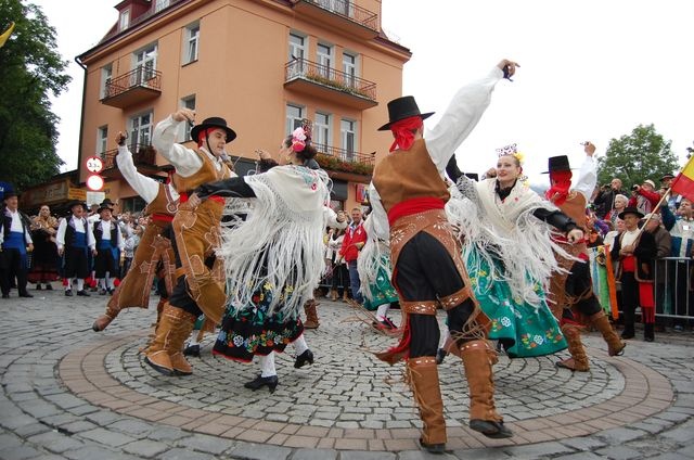 Światowy folklor pod Giewontem