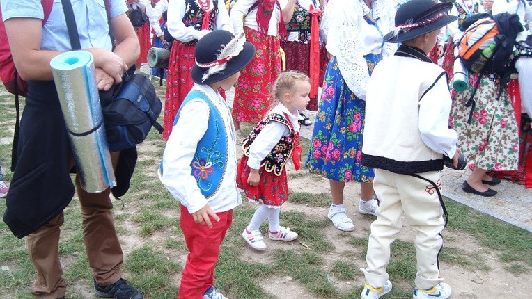 Wejście pielgrzymów, cz. III