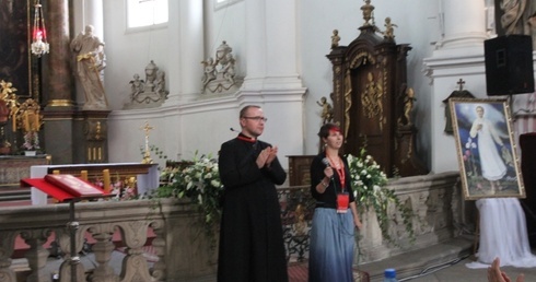 Świadectwa i podziękowania