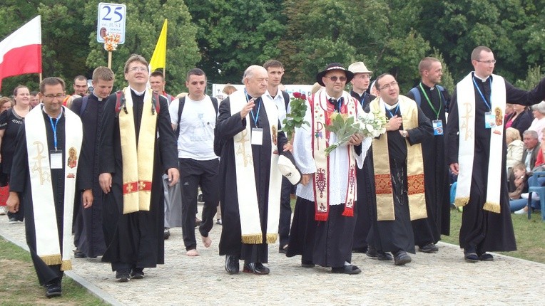 Wejście pielgrzymów, cz. IV