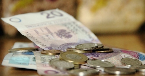 Teraz okradają seniorów "na policjanta"