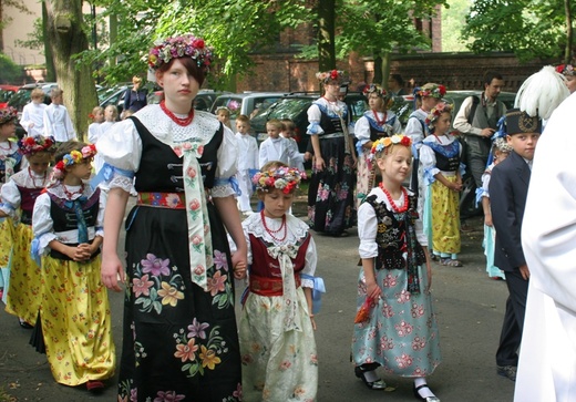 Odpust w Panewnikach z biskupem Afryki