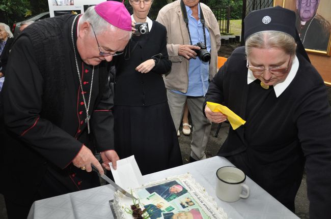 Biesiada urodzinowa bp. Jeża