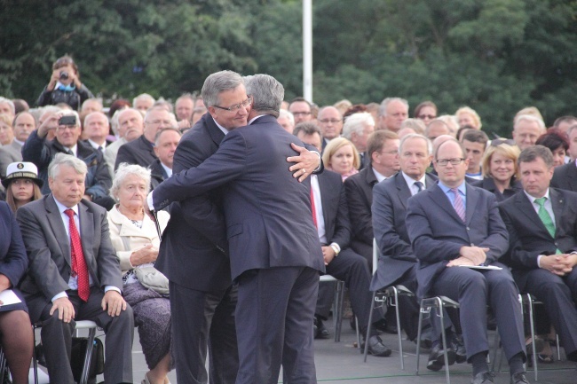 Bronisław Komorowski i Joachim Gauck na Westerplatte 