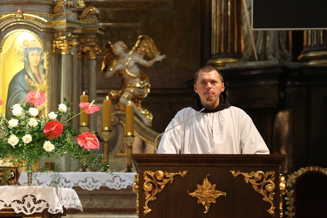 Prymicje bp. Tadeusza Kusego w kościele św. Marii Magdaleny