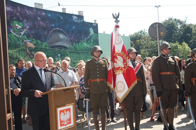 Tablica 75. Pułku Piechoty