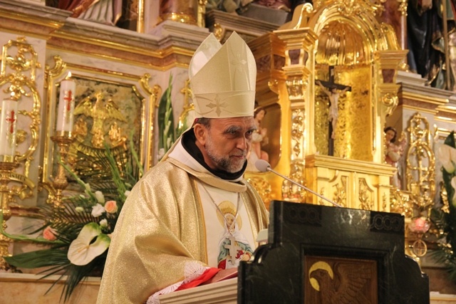 Prymicje bp. Kusego w kościele św. Elżbiety w Cieszynie