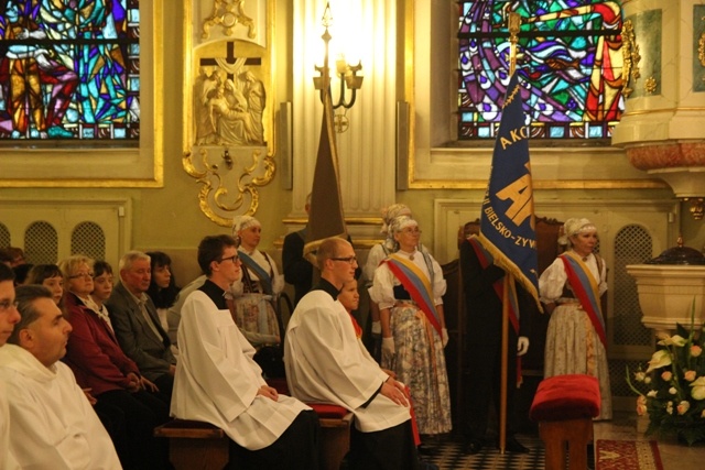 Prymicje bp. Kusego w kościele św. Elżbiety w Cieszynie